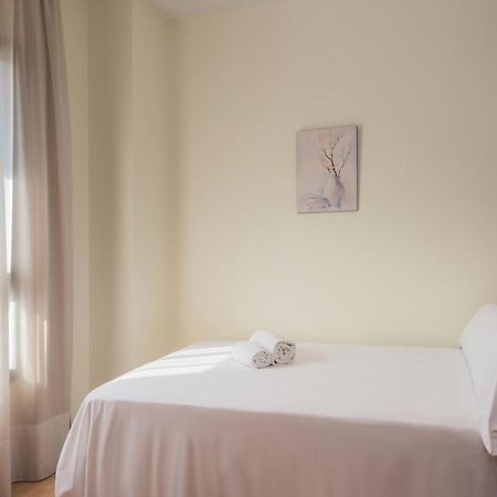 Apartamentos Tryp Madrid Airport Suites Εξωτερικό φωτογραφία